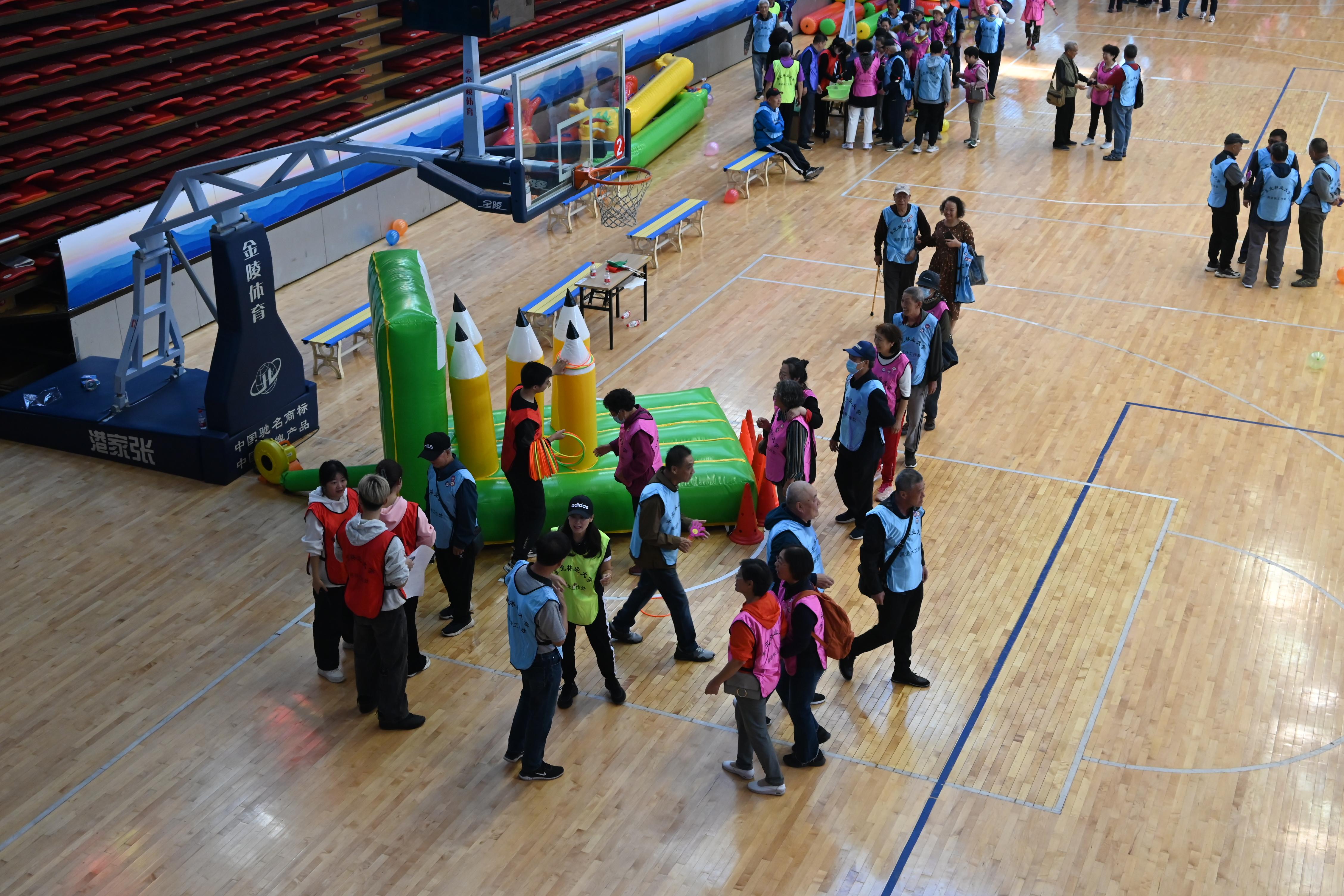 2023东北林业大学离退休教职工趣味运动会-:东北林业大学-体育馆: